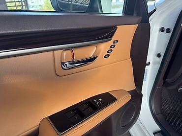 лексус машина570: Lexus ES: 2017 г., 2.5 л, Вариатор, Гибрид, Седан — 10