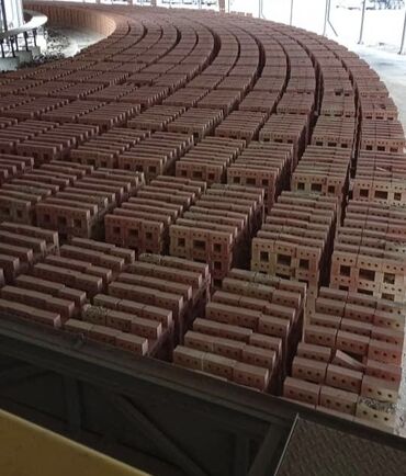 кладчик кирпич: Продам кирпич М150 — 13 сом/шт 🧱 Продаётся кирпич марки М150 (высокое