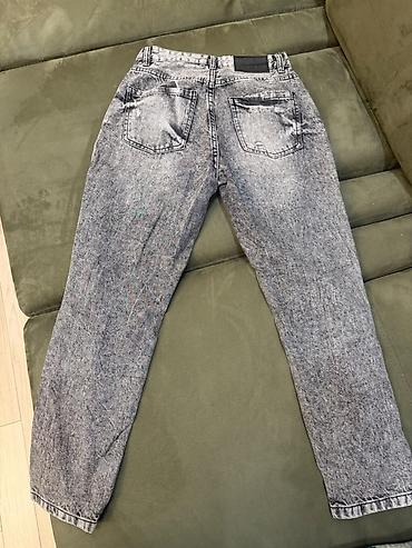 Джинсы: Məhsul: Daş yuyulmuş boz cins şalvar - Parça: klassik denim, yüngül — 2