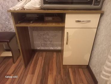 quxna stolu: Yazı masası və oturacaq dəsti. Masa kompakt ölçülü olub evdə və ya — 1
