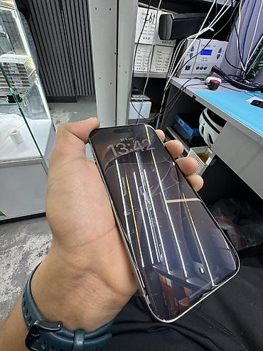Apple iPhone: IPhone 15 Pro, Б/у, 256 ГБ, Desert Titanium, Защитное стекло, Чехол, 100 % — 9