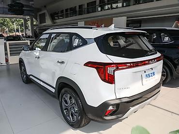 Kia: Kia Seltos: 2023 г., Кроссовер — 4