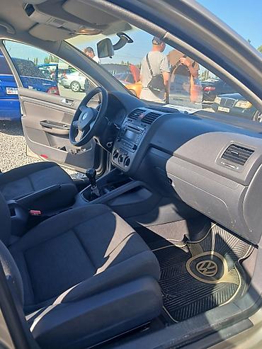 Volkswagen: Volkswagen Golf V: 2004 г., 1.6 л, Механика, Бензин, Хэтчбэк — 6