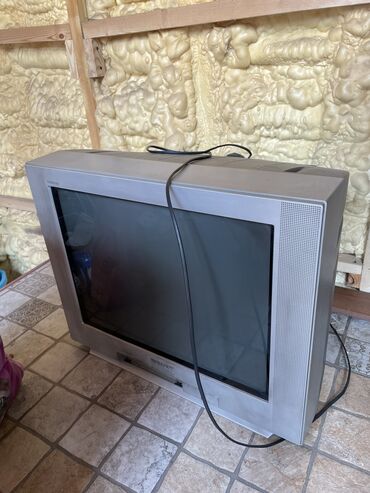 телевизор фирма sony: Продается большой телевизор в хорошем состоянии. Работает отлично