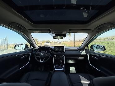Toyota: Toyota RAV4: 2019 г., 2.5 л, Автомат, Гибрид, Кроссовер — 9