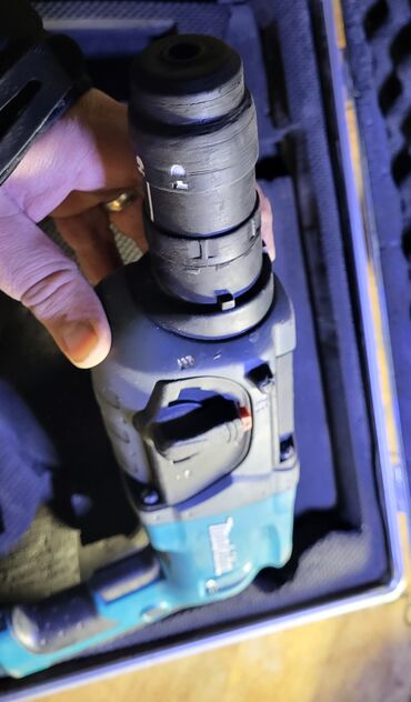 bušilice lidl: Makita HR2470FT odlična tiplerica sa izmenljivim futerom u na lalafo.rs bušilice lidl: Makita HR2470FT odlična tiplerica sa izmenljivim futerom u