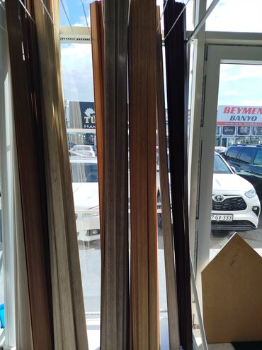 demir qapi bezekleri: Laminat döşəmə üçün taxta naxışlı plintus və dekorativ künc/keçid lalafo.az -da demir qapi bezekleri: Laminat döşəmə üçün taxta naxışlı plintus və dekorativ künc/keçid