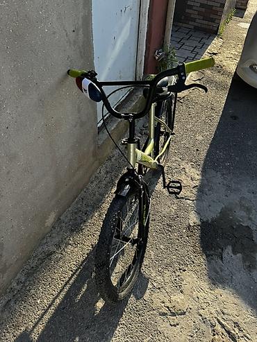 Velosipedlər: 1 aydır almışıq təzədir,arxa 2 köməkçi təkəri təzə durur,sadəcə uşaq — 2