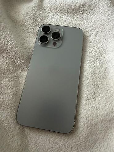 8600 luna: IPhone 15 Pro Max, 256 GB, Gümüşü, Face ID — 2