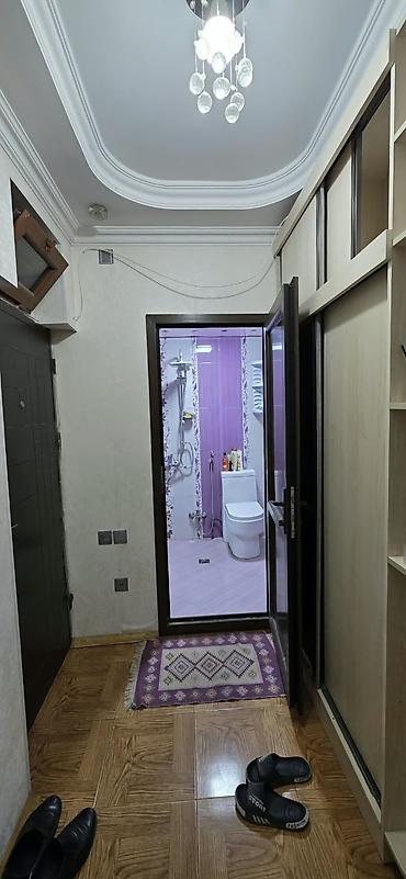 celilabad satilan evler: Abşeron Gənclər Şəhərciyində TƏCİLİ! Kupçalı 2 Otaqlı Mənzil Satılır – — 8