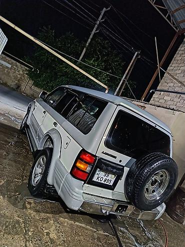 tank pro 3: Mitsubishi Pajero, 1994 il - Kuzov: 5 qapılı SUV, ağ/gümüş rəng. - — 4