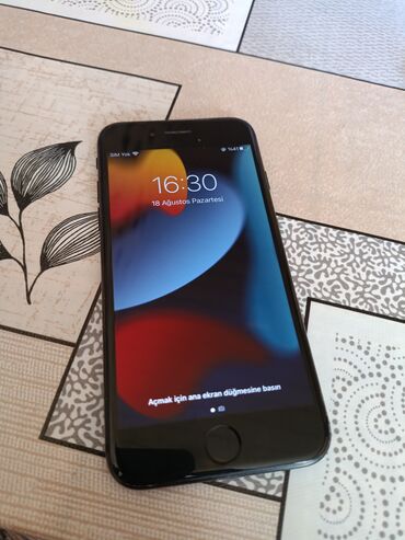18650 batareya: IPhone 7, 32 GB, Black Titanium, Face ID