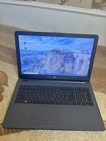 HP: HP 15.6 ", Intel Celeron, 256 GB, Ödənişli çatdırılma, Rayonlara çatdırılma