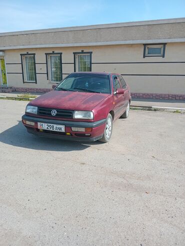 фара на вента: Volkswagen Vento: 1993 г., 1.8 л, Механика, Бензин, Седан