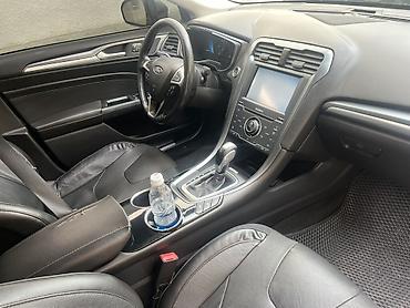 зона: Ford Fusion: 2013 г., 2 л, Автомат, Гибрид, Седан — 9