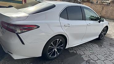 camry 2017: Toyota Camry: 2018 г., 2.5 л, Автомат, Бензин, Седан — 2