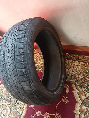 максис шины: Шины 235 / 50 / R 17, Зима, Б/у, Комплект, Bridgestone — 3