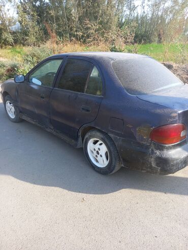хондай елентра: Hyundai Accent: 1994 г., 1.5 л, Механика, Бензин, Минивэн