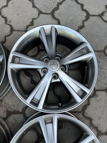 Диски: Литые Диски R 18 Lexus, Комплект, отверстий - 5, Б/у — 7