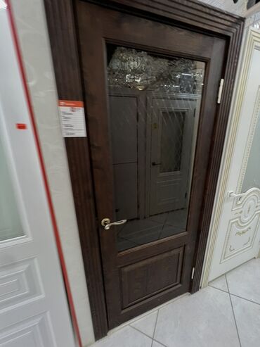 Doors with glass: Межкомнатные двери со стеклом
