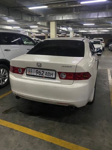 возможен обмен на дом: Honda Accord: 2003 г., 2.4 л, Автомат, Бензин, Седан