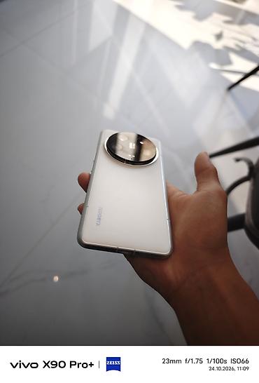 смарт часы м5: Xiaomi, 14 Ultra, Б/у, 256 ГБ, цвет - Бежевый, 2 SIM — 2