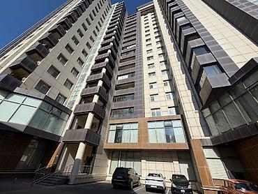 kredıtle evler: 3 otaqlı, Yeni tikili, 135 kv. m — 1