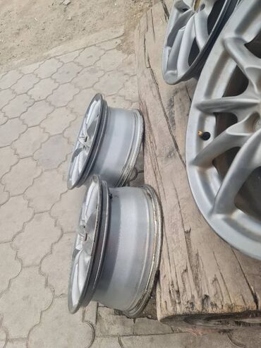 Диски: Литые Диски R 15 Honda, Комплект, отверстий - 5