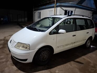 Volkswagen: Volkswagen Sharan: 2002 г., 2 л, Бензин, Минивэн