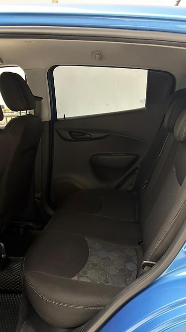 Chevrolet: Chevrolet Spark: 2018 г., 1 л, Автомат, Бензин, Хэтчбэк — 12