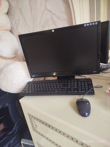 Masaüstü kompüterlər və iş stansiyaları: 050-961-95-07 Yenidir 1ay işlənib yaxşı vəziyyətdədi işləyir prablemi