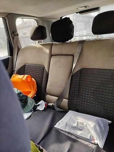 Nissan: Odličan i očuvan auto, dugo registrovan, redovno održavan, motor — 13