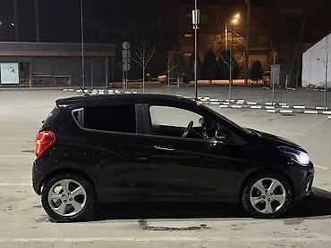 Chevrolet: Chevrolet Spark: 2017 г., 1 л, Автомат, Бензин, Хэтчбэк — 4