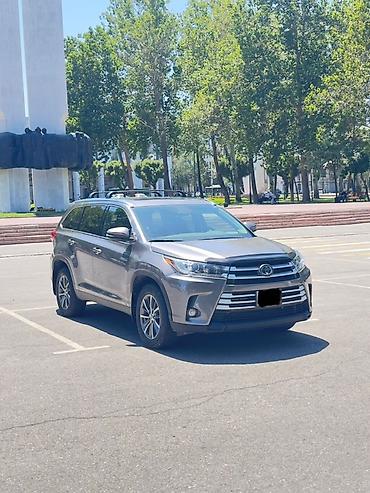 highlander 2017: Toyota Highlander: 2019 г., Гибрид, Кроссовер — 6