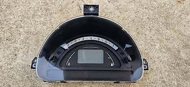 auto kamera 3 u 1: KILOMETAR SAT - BRZINOMER ZA CITROEN C3 OD 2002. DO 2009. GOD. | Km — 1