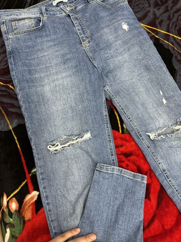 джинсы размер м: Прямые, Турция, Высокая талия, Рваные