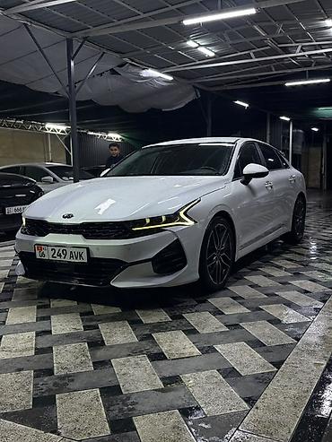Kia K5: 2022 г., 2 л, Автомат, Гибрид, Седан