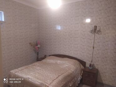 gencede ev alqi satqisi 2021: 3 комнаты, 80 м², Нет кредита, Средний ремонт