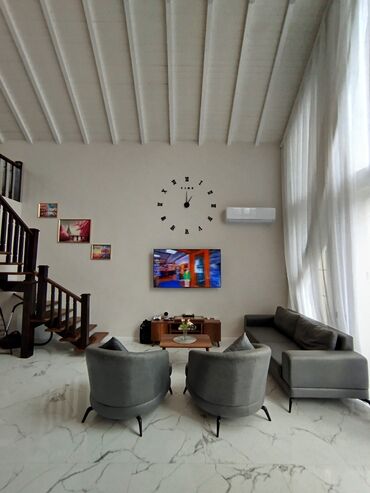 Günlük kirayə evlər: Qubada İcarəyə verilir müasir həyət evi – şəxsi hovuzlu - İki — 10