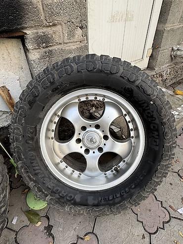 Колеса в сборе: Колеса в сборе 320 / 60 / R 18, Всесезонная, Б/у, Комплект, Внедорожные (АТ/МТ), Железные, отверстий - 6 — 7