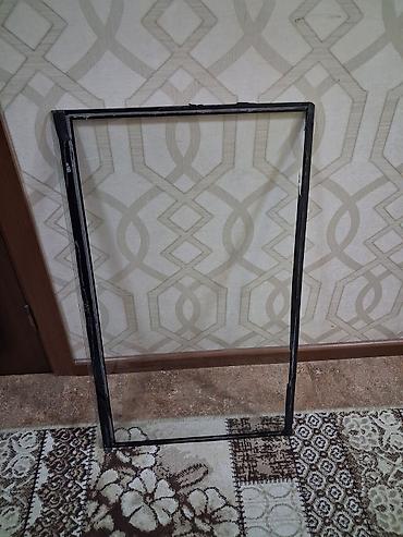 şüşə: Tv qoruyucusu — 2