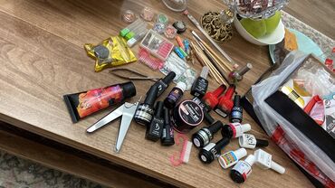 Kosmetika dəstləri: Kosmetik dəst, >10 məhsul — 5