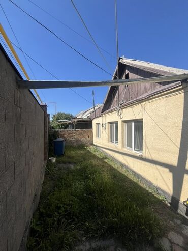 продажа участок маевка бишкек: Үй, 72 кв. м, 3 бөлмө, Менчик ээси, Эски ремонт