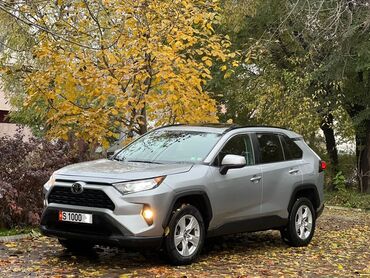 Toyota: Toyota RAV4: 2019 г., 2.5 л, Автомат, Бензин, Внедорожник