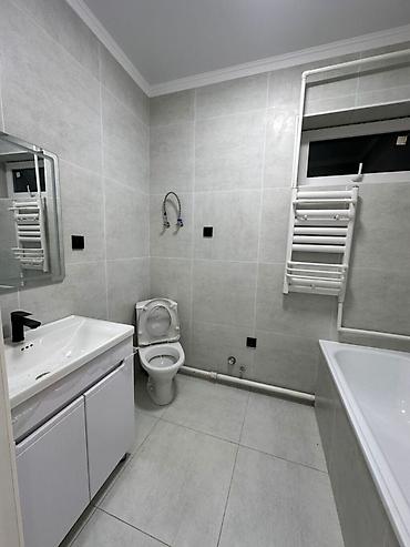 Продажа коттеджей и домов: 🏡 Продаётся дом 📍 Бишкек, ж/м Ала-Тоо (р-н Заря) 🛏️ Комнат: 4 📐 — 8