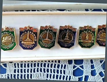 Značke, ordenje i medalje: WWII SSSR Gradovi Heroji set 11 znački u originalnoj kutiji — 6
