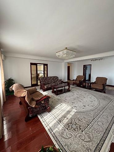 Продажа квартир: 5 и более комнат, 249 м² — 21