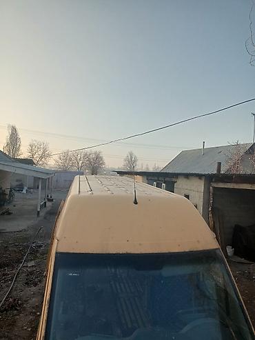 полик 5 д: Mercedes-Benz Спринтер: 2004 г. — 1