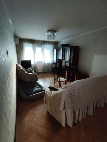 купить квартиру в бишкеке без ремонта: 3 комнаты, 58 м², 104 серия, 3 этаж, Старый ремонт