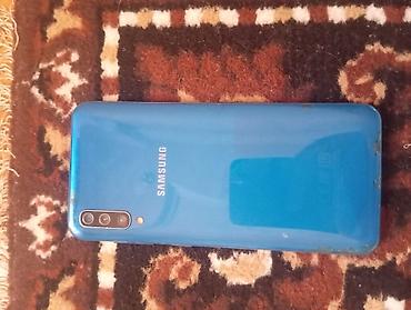samsung a30 ekrani: Samsung Galaxy A50, 64 GB, Qırıq — 2